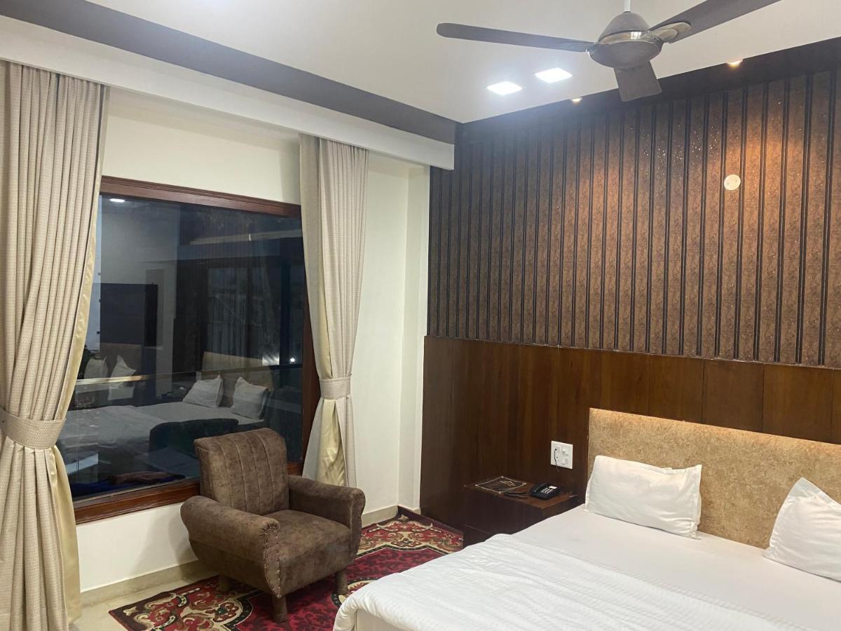 Hotel Temple View Inn Anandpur Sāhib Eksteriør billede